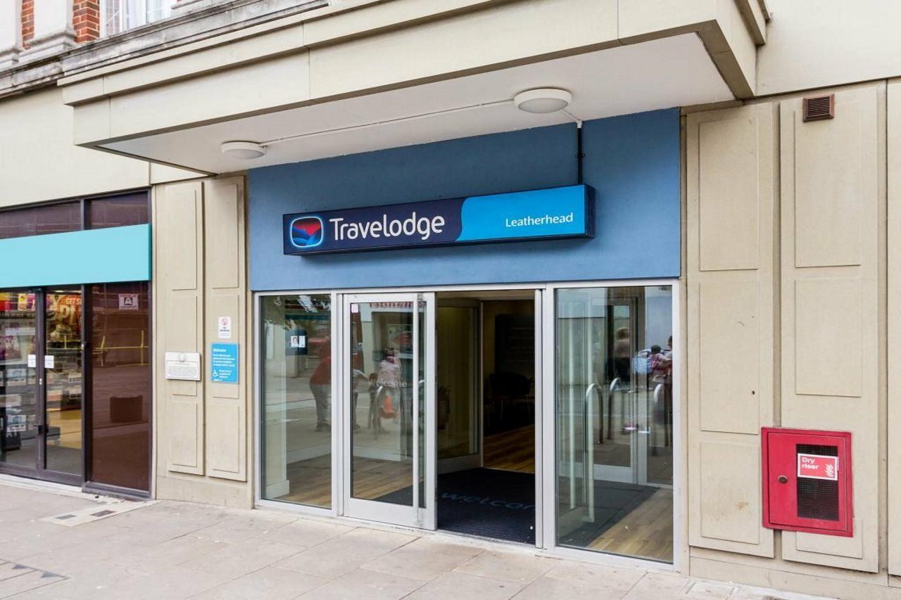Travelodge Leatherhead Bagian luar foto