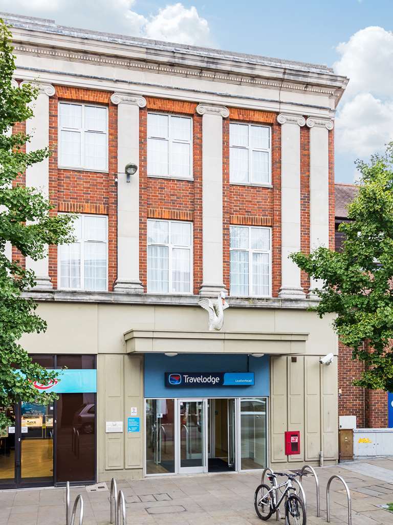 Travelodge Leatherhead Bagian luar foto