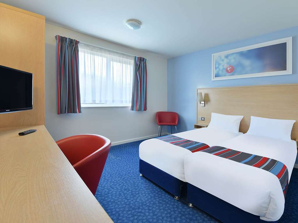 Travelodge Leatherhead Ruang foto